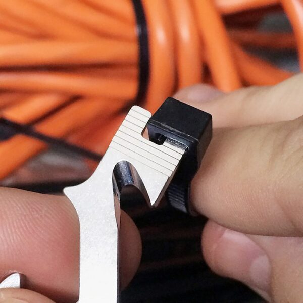 1268022923518.jpg 20-in-1 Stainless Steel Multi Tools Key Ring EDC Screwdriver Wrench Opener Set Pocket Outdoor Tool Multitool Keychain Portable